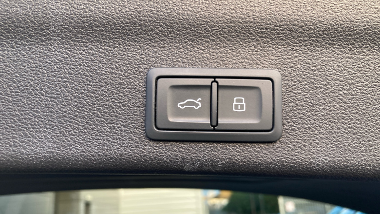 Audi A6 40 TDI Quattro S Line 5dr S Tronic [Tech Pack] Diesel Estate